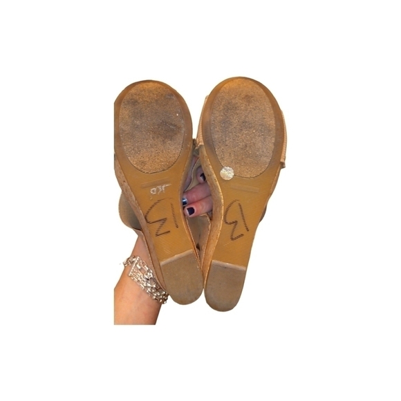 Lucky Brand Miller Cork Wedge metallic wedges size 7 - Picture 4 of 4